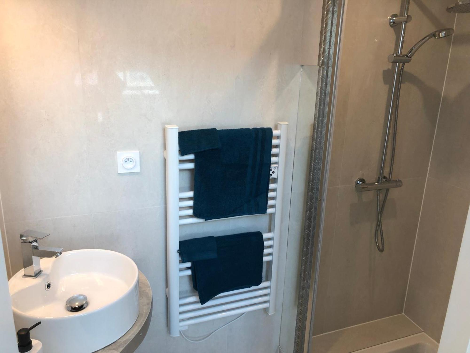 Apartamento La Cerisiere Bessenay Exterior foto